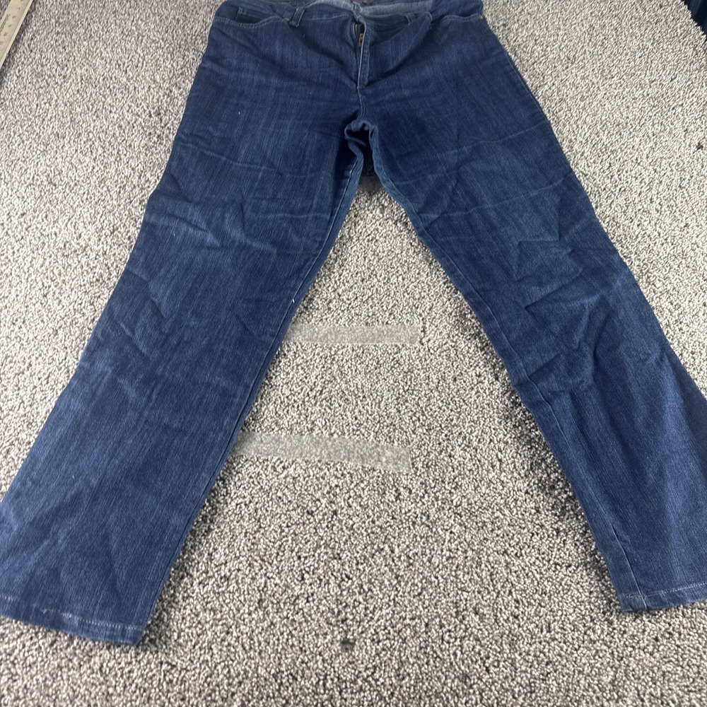 Women's Gloria Vanderbilt Amanda Classic Dark-Wash Mid Rise Blue Jeans, size 14